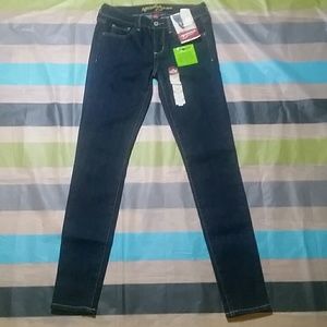 Arizona Narrow Leg Fave Super Skinny Jeans